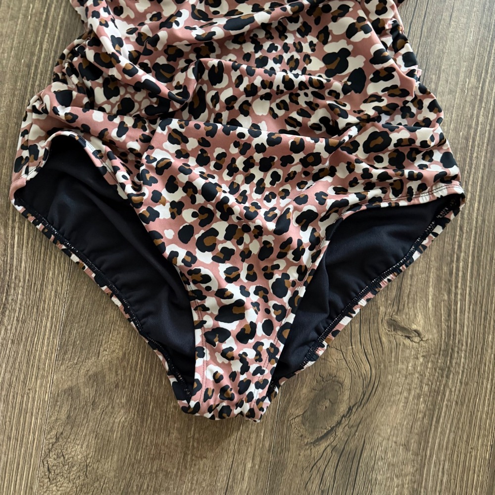 Time and Tru One Piece Swimsuit Leopard Ruched Padded Animal Beach Safari XL - Picture 4 of 12